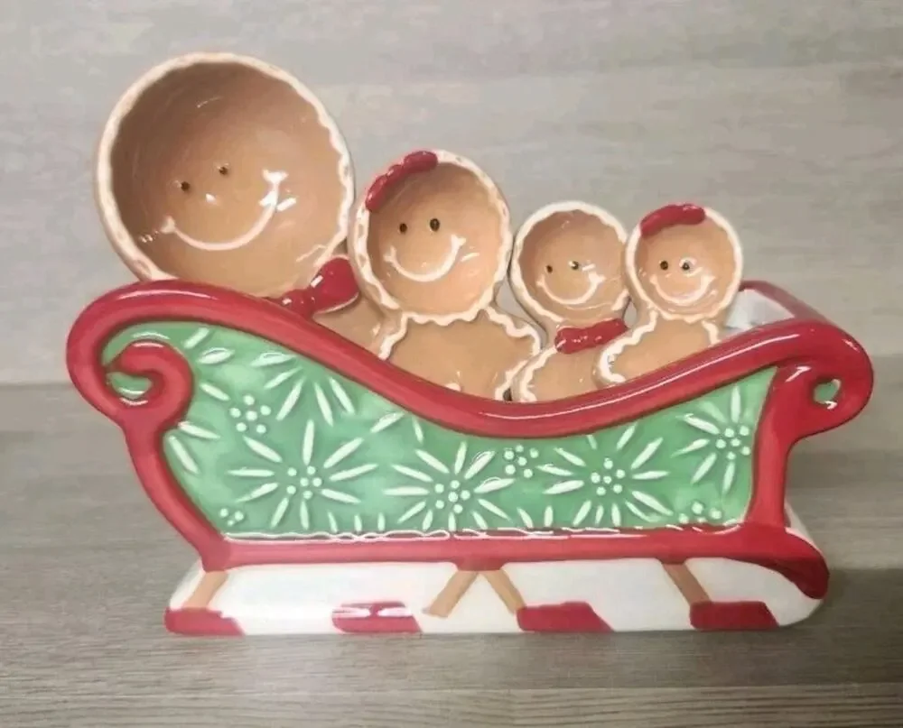 TEMP-TATIONS Gingerbread Measuring Spoons & Sleigh Hand Painted Ceramic Set New